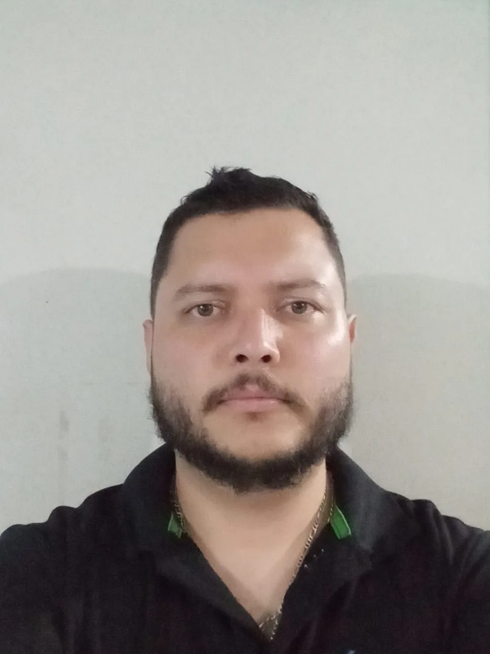 Alan Miguel Esparza Flores